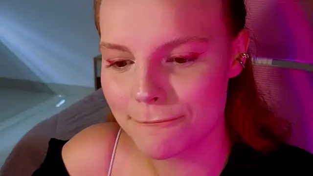 mollybossy online show from April 1, 5:19 am