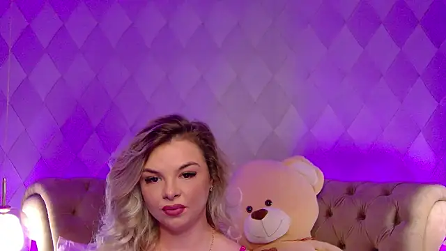 KimmBliss online show from May 23, 7:07 pm