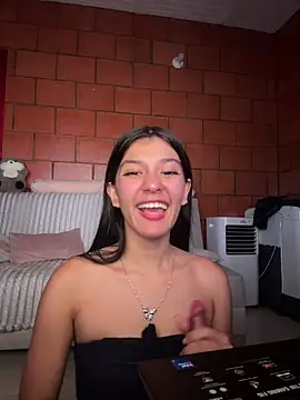 xayah cute online show from April 12, 6:29 am