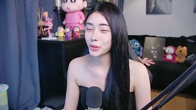 XiaoYuBao- online show from April 6, 4:46 am