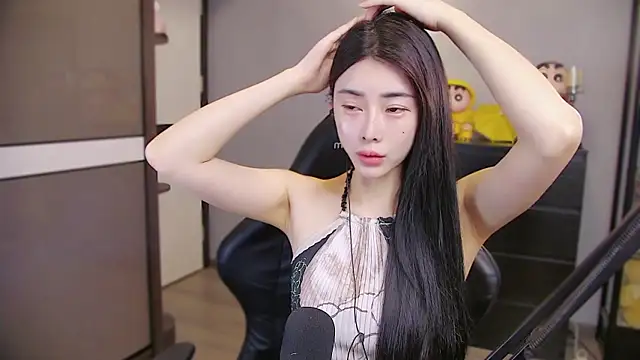 XiaoYuBao- online show from April 15, 3:30 pm