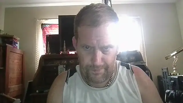 Snapshot of strokingjoe14585 chatting on June 8, 9:59 pm strokingjoe14585 online show from June 8, 9:59 pm