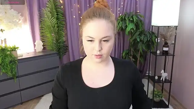 VanesaClark online show from April 13, 11:05 am