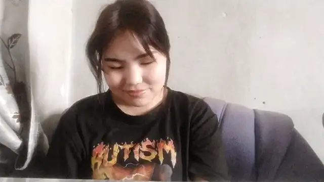 CuteAngell online show from April 10, 7:35 am