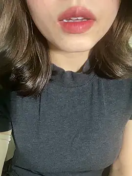 Angelina-Kute20 online show from March 15, 2:50 am