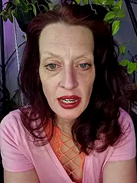Snapshot of PurpleBunnyxo chatting on April 19, 4:17 pm PurpleBunnyxo online show from April 19, 4:17 pm