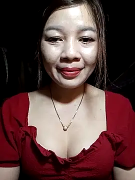 Yiyi102300 online show from April 4, 1:08 pm