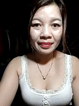 Yiyi102300 online show from April 7, 2:28 pm