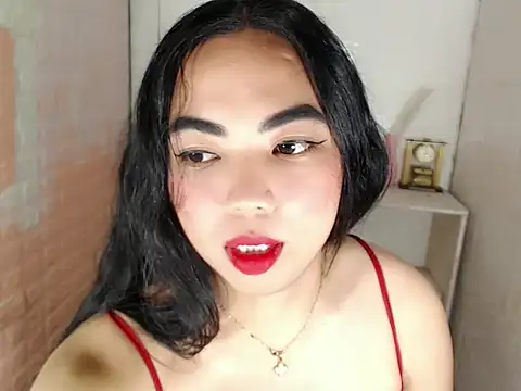 xLinda Walkerx online show from April 10, 5:28 pm