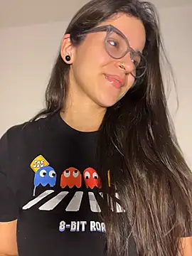 MiaMillers28 online show from April 8, 7:08 am