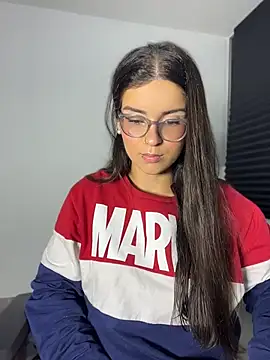 MiaMillers28 online show from April 17, 7:44 am