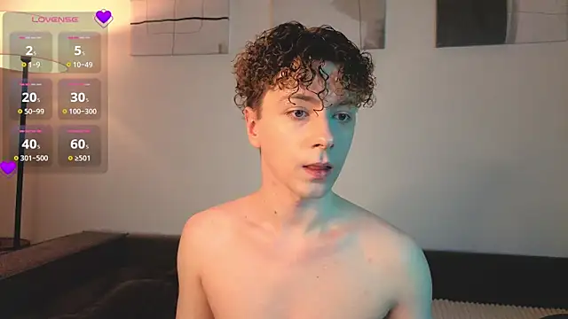 Angel Crave online show from April 4, 8:06 pm