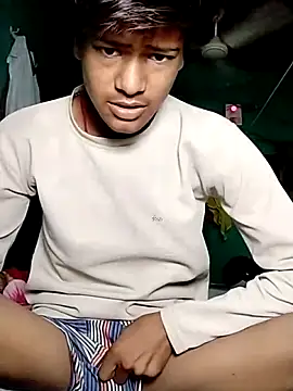 pandey ji ka beta hu online show from April 8, 10:21 pm