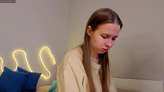 Emma dream  online show from April 2, 1:47 am