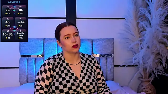 JeanneWilliams online show from April 8, 12:16 pm