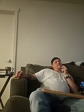 yourMasterisBored online show from March 18, 1:47 pm