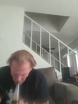 yourMasterisBored online show from June 15, 4:09 pm