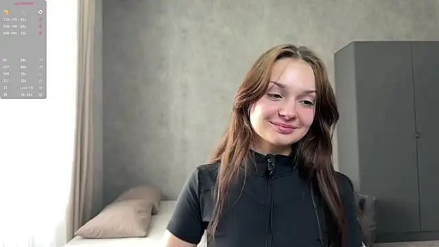 Snapshot of Rose_Nora chatting on June 17, 3:20 am Rose Nora online show from June 17, 3:20 am