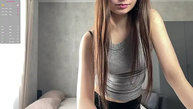 Snapshot of Rose_Nora chatting on June 18, 4:24 am Rose Nora online show from June 18, 4:24 am