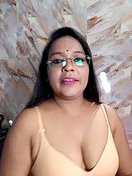 hornyrosy321 online show from April 16, 5:25 pm