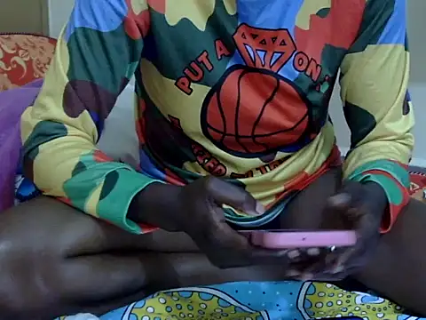 Snapshot of Rhofhi12 chatting on June 2, 5:37 pm Rhofhi12 online show from June 2, 5:37 pm