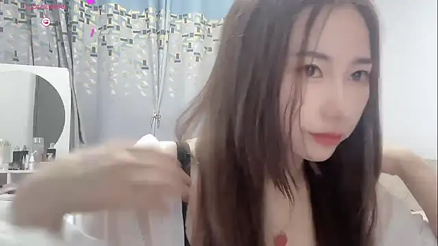 yao-yao-8726 online show from July 8, 2:10 pm