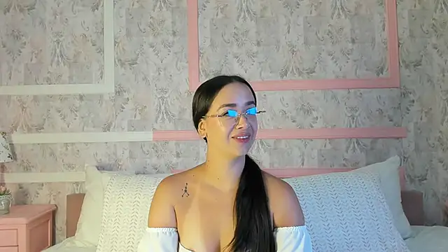 Miss Bliss  online show from April 17, 7:39 pm