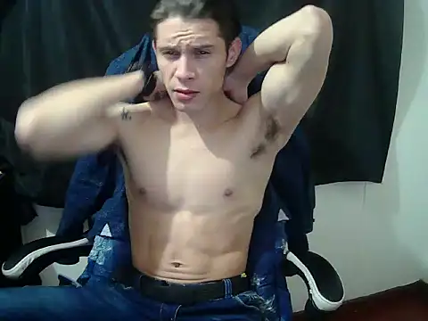 crixus11111 online show from April 13, 4:29 am