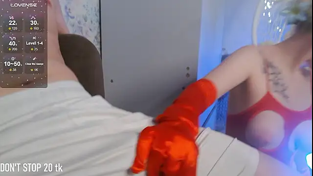 MikeXEmilia online show from March 27, 8:19 pm