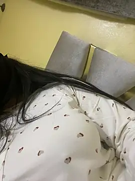 NARJICE  online show from March 25, 11:00 pm