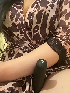 NARJICE  online show from April 12, 8:19 am