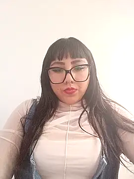 ytzi opss online show from April 21, 9:50 pm