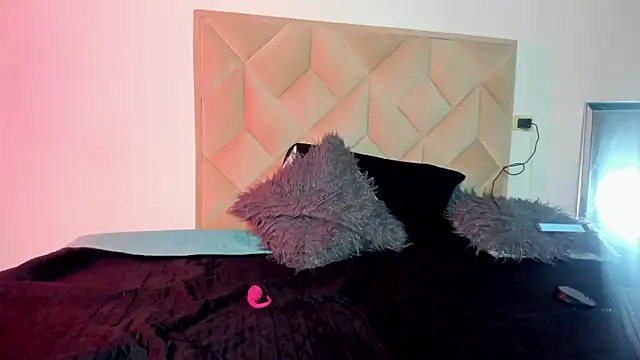 Noire boy online show from April 17, 8:28 am