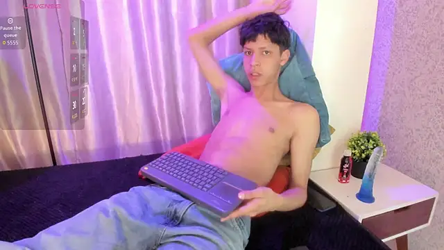 Ethan qop online show from April 13, 11:27 am