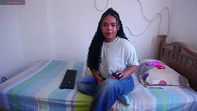 Tiffany Brewer online show from March 17, 2:20 pm