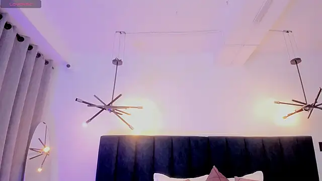 kirasweet7 online show from April 14, 3:34 am