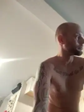 CaptCraker online show from April 17, 10:02 pm