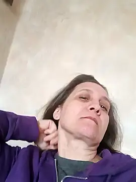 KatieLove133 online show from April 13, 10:21 am