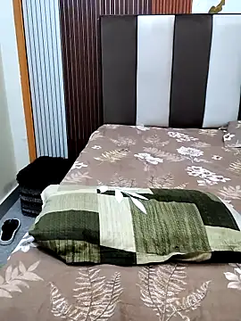 18riyaa online show from April 18, 12:14 am