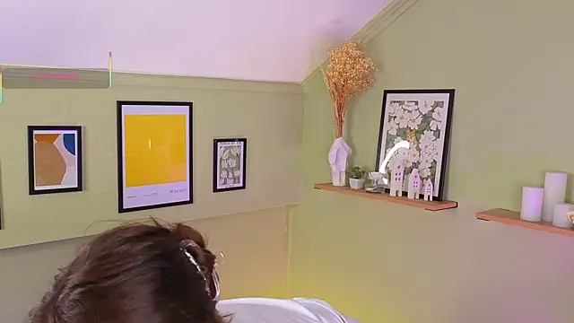 ByteBlushh online show from April 7, 8:15 am