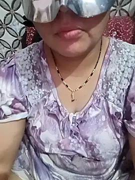 Gujju bhabhi69 online show from April 13, 1:33 am