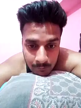 Decentlover67 online show from May 25, 6:58 pm