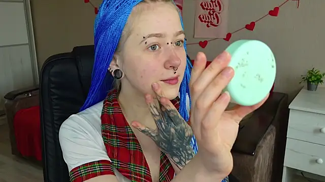 IRIS wibes online show from April 15, 7:15 am