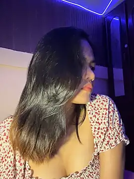 Kiee 19 online show from April 13, 5:07 pm