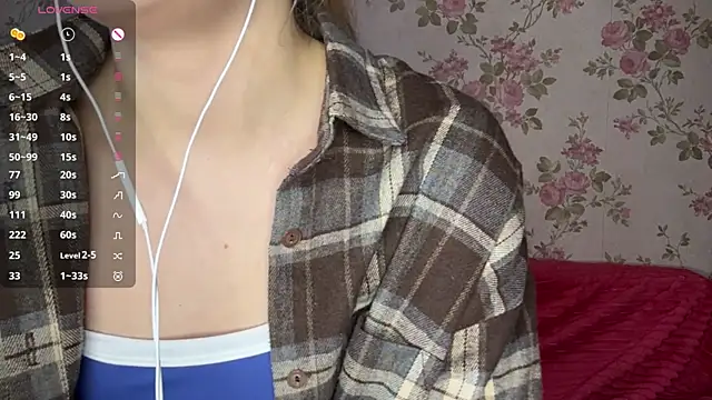 EleneShedden online show from April 2, 12:14 pm