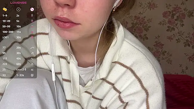 EleneShedden online show from April 9, 6:02 am