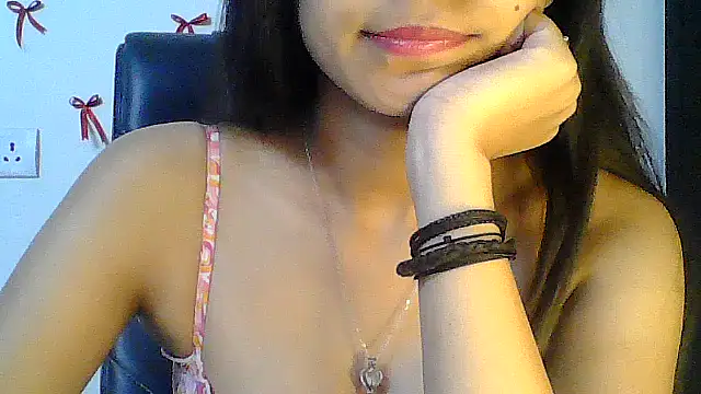 Hot Deepansi02 online show from May 30, 2:36 pm