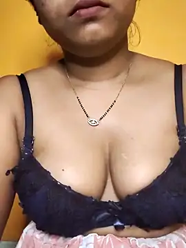 hotmiki online show from April 6, 10:54 pm