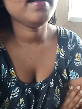 hotmiki online show from July 25, 6:22 am