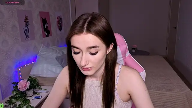 Lady Sunrise12 online show from April 4, 12:53 am